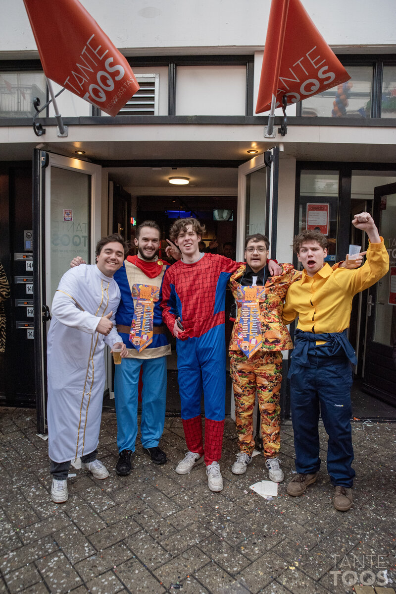Kluisjes huren tijdens Carnaval Eindhoven